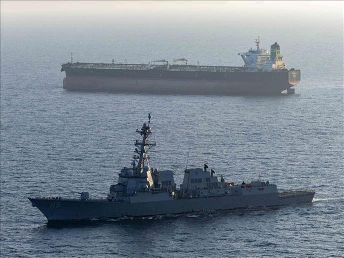 US guided-missile destroyer USS Rafael Peralta intercepts Iranian tanker M/T Stream